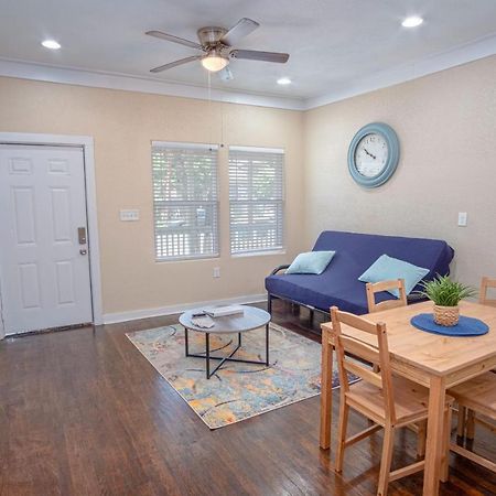 Fabulous Newly Renovated 1Br1Ba Near Downtown Appartement San Antonio Buitenkant foto