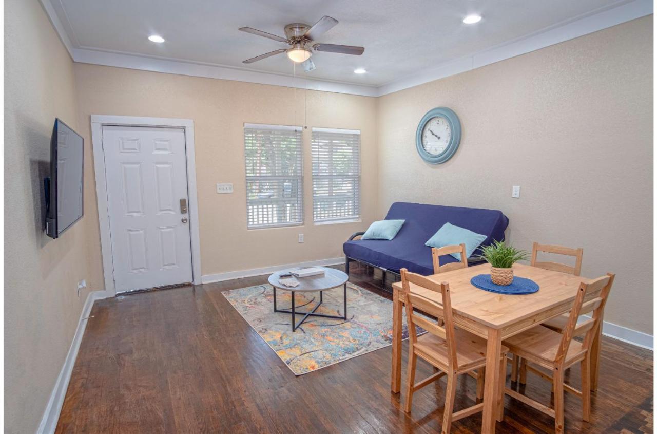 Fabulous Newly Renovated 1Br1Ba Near Downtown Appartement San Antonio Buitenkant foto
