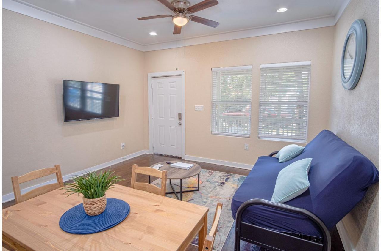 Fabulous Newly Renovated 1Br1Ba Near Downtown Appartement San Antonio Buitenkant foto